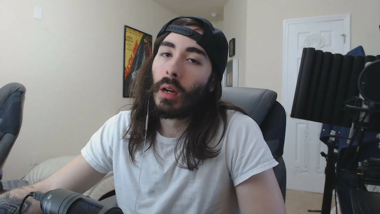MoistCr1TiKaL